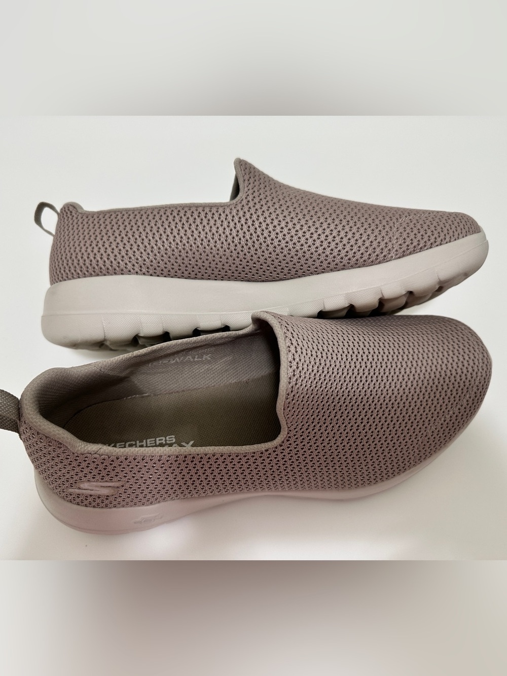 Skechers GOwalk Goga Max Slip-On Walking Shoes Taupe Women’s 11 - Picture 7 of 10